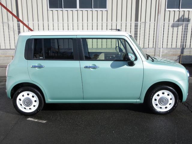 アルトラパンショコラ X 修復歴無し ナビ フルセグ DVD再生 ブルートゥース ETC バックカメラ 革シート ウィンカーミラー オートエアコン HID オートライト 純正アルミホイール スマートキー プッシュスタート(7枚目)