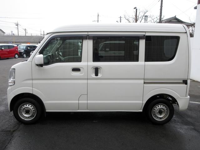 NV100クリッパーバン DX GLエマージェンシーブレーキパッケージ ハイルーフ 5AGS 修復歴無し 2nd発進 メモリーナビ ブルートゥース バックカメラ ETC オーバーヘッドコンソール ブレーキサポート キーレスキー パワーウィンドウ 電動格納ミラー(9枚目)