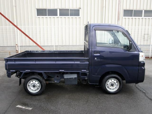 ハイゼットトラック スタンダード 三方開 修復歴無し パワステ エアコン エアバッグ パワーウィンドウ タイミングチェーン フロアマット(7枚目)