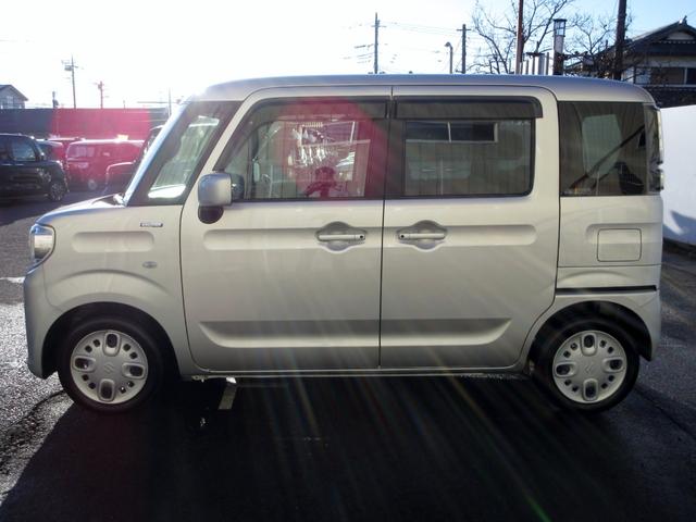 スペーシア ハイブリッドX ブルートゥースオーディオ 両側電動スライドドア シートヒーター デュアルカメラブレーキ プッシュスタート スマートキー サーキュレーター ロールシェード 電動格納ミラー アイドリングストップ(9枚目)