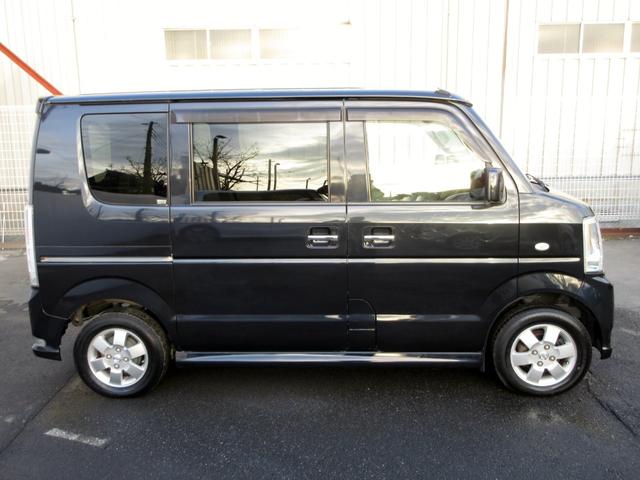 ＮＶ１００クリッパーリオ Ｅ　ターボ　後期　ＣＤオーディオ　パワースライドドア　フォグライト　キーレスキー　電動格納ミラー　パワーウィンドウ　フルフラットシート　純正アルミ（7枚目）