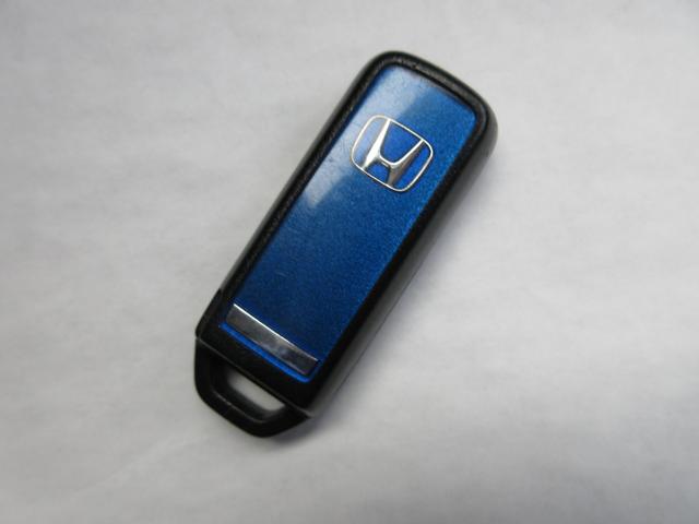 Ｎ－ＢＯＸ ２トーンカラースタイル　Ｇ・ターボＬパッケージ　後期　修復歴無し　純正メモリーナビ　地デジ　ブルートゥース　バックカメラ　ＥＴＣ　前後ドライブレコーダー　両側電動スライドドア　クルーズコントロール　パドルシフト　プッシュスタート　ロールシェード（66枚目）