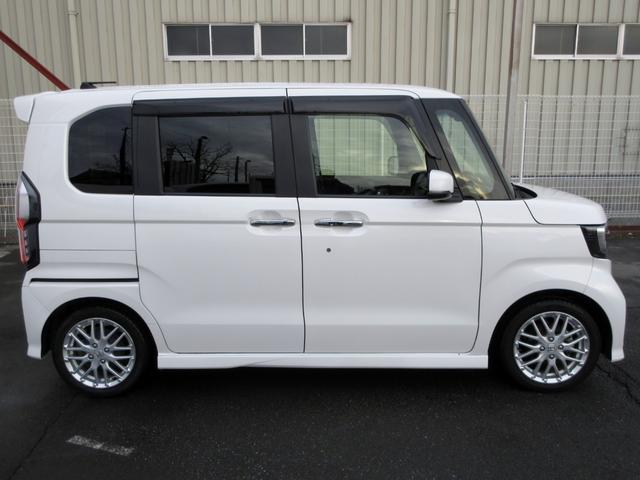 Ｎ－ＢＯＸカスタム Ｌターボ　ホンダセンシング　８インチナビ　フルセグ　Ｂｌｕｅｔｏｏｔｈ接続　バックカメラ　前後ドラレコ　ＥＴＣ　左右パワースライドドア　シートヒーター　ハーフレザーシート　パドルシフト　電子パーキング　ＡＣＣ（7枚目）