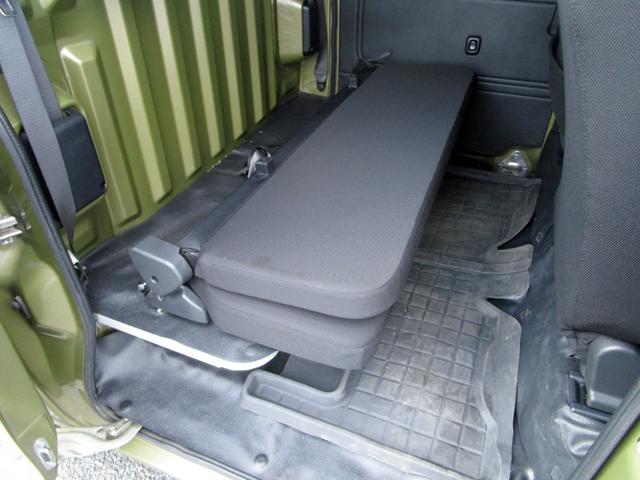 ハイゼットカーゴ デッキバンＧ　ＳＡＩＩＩ　パートタイム４ＷＤ　後期　修復歴無し　ＥＴＣ２．０　ワイドナビ　フルセグ　ブルートゥース接続　バックカメラ　前後ドラレコ　スマートアシスト　誤発進抑制　ＬＥＤライト　オーチマチックハイビーム　キーレス（48枚目）