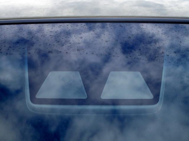 ハイゼットカーゴ デッキバンＧ　ＳＡＩＩＩ　パートタイム４ＷＤ　後期　修復歴無し　ＥＴＣ２．０　ワイドナビ　フルセグ　ブルートゥース接続　バックカメラ　前後ドラレコ　スマートアシスト　誤発進抑制　ＬＥＤライト　オーチマチックハイビーム　キーレス（50枚目）