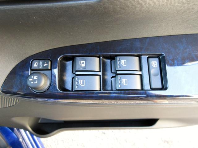 タント カスタムＲＳ　トップエディションＳＡＩＩＩ　後期　ターボ　ハーフレザーシート　シートヒーター　ブレーキサポート　踏み間違い防止　レーンキープアシスト　両側電動スライドドア　プッシュスタート　スマートキー　純正アルミ　アイドリングストップ（37枚目）