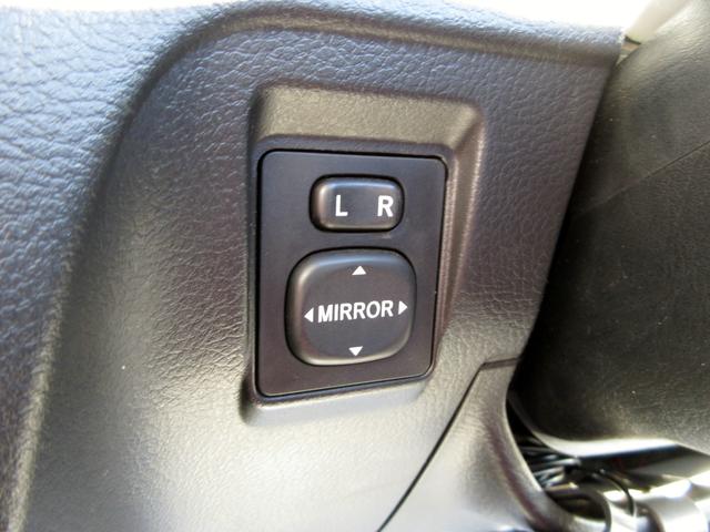 コペン アクティブトップ　ターボ　５ＭＴ　修復歴無し　電動ルーフ開閉　ＥＴＣ　赤革シート　シートヒーター　ＨＩＤヘッドライト　フォグライト　社外アルミ　ｍｏｍｏステ　キーレス　電動ミラー（37枚目）