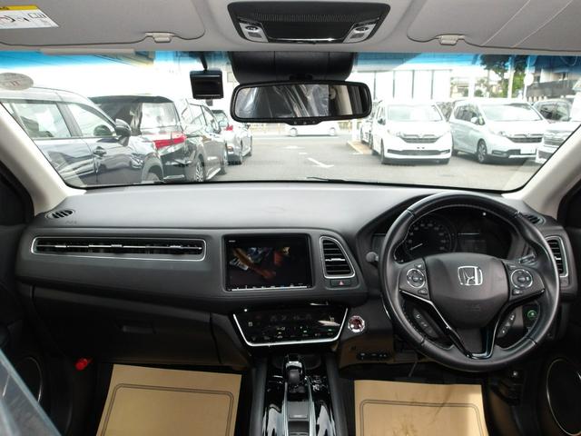 ヴェゼル ハイブリッドＺ・ホンダセンシング　弊社下取ワンオーナー車　Ｂｌｕｅｔｏｏｔｈ接続対応ギャザズメモリーナビ　リアカメラ　　ＵＳＢ＆ＨＤＭＩジャック　運転席＆助手席シートヒーター（3枚目）