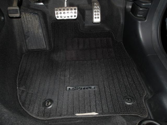 シャトル ハイブリッドＺ　弊社下取ワンオーナー車　パナソニックＢｌｕｅｔｏｏｔｈ接続対応メモリーナビ　リアカメラ　クルーズコントロール　シートヒーター　ＬＥＤヘッドライト（21枚目）