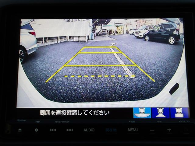 ヴェゼル ハイブリッドＺ・ホンダセンシング　弊社下取ワンオーナー車　Ｂｌｕｅｔｏｏｔｈ接続対応ギャザズメモリーナビ　リアカメラ　ＵＳＢジャック　運転席＆助手席シートヒーター　クルーズコントロール（13枚目）