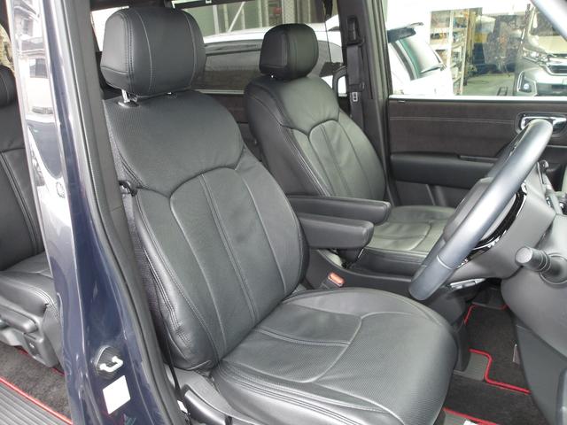 ステップワゴン スパーダプレミアムライン　弊社下取ワンオーナー車　Ｂｌｕｅｔｏｏｔｈ接続対応ギャザズメモリーナビ　マルチビューカメラシステム　前後ドライブレコーダー　ＵＳＢジャック　シートヒーター（4枚目）