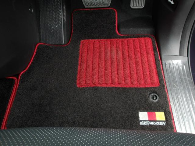 ステップワゴン スパーダプレミアムライン　弊社下取ワンオーナー車　Ｂｌｕｅｔｏｏｔｈ接続対応ギャザズメモリーナビ　マルチビューカメラシステム　前後ドライブレコーダー　ＵＳＢジャック　シートヒーター（34枚目）