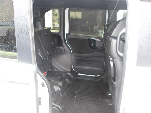 Ｎ－ＢＯＸカスタム Ｌターボ　弊社下取ワンオーナー車　Ｂｌｕｅｔｏｏｔｈ接続対応ギャザズメモリーナビ　リアカメラ　前後ドライブレコーダー両側パワースライドドア　シートヒーター（8枚目）