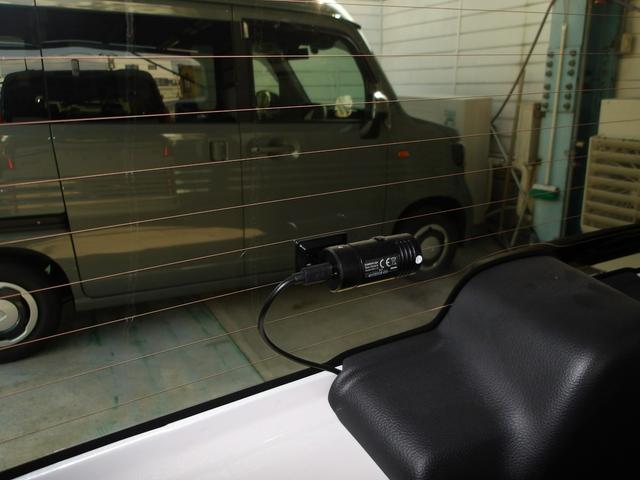 Ｎ－ＢＯＸカスタム Ｌターボ　弊社下取ワンオーナー車　Ｂｌｕｅｔｏｏｔｈ接続対応ディスプレイオーディオ　リアカメラ　前後左右３６０°ドライブレコーダー　両側パワースライドドア　シートヒーター（17枚目）