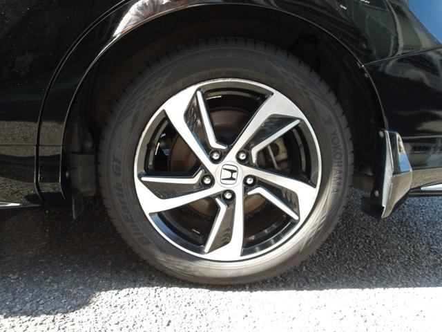 オデッセイ アブソルート 弊社下取車 Bluetooth接続対応ギャザズメモリーナビ リアカメラ 両側パワースライドドア アイドリングストップ LEDヘッドライト(24枚目)