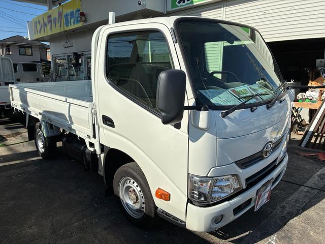 ダイナトラック ロングシングルジャストロー 新免許対応車両 ディーゼルターボ オートマ車 高床 1250kg積載 10尺スチール荷台4ナンバー車 ナビ ETC 電格ミラー(5枚目)