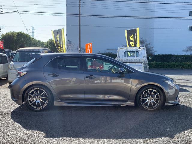 カローラスポーツ ハイブリッドＧ　スタイルパッケージ　モデリスタエアロ☆社外ゲートスポイラー＆リアスポイラー☆マーベリック１９インチＡＷ☆ＨＫＳ車高調☆ＬＥＤヘッドライト☆ＢＳＭ☆純正ナビ／ＢＴオーディオ／バックカメラ☆（4枚目）