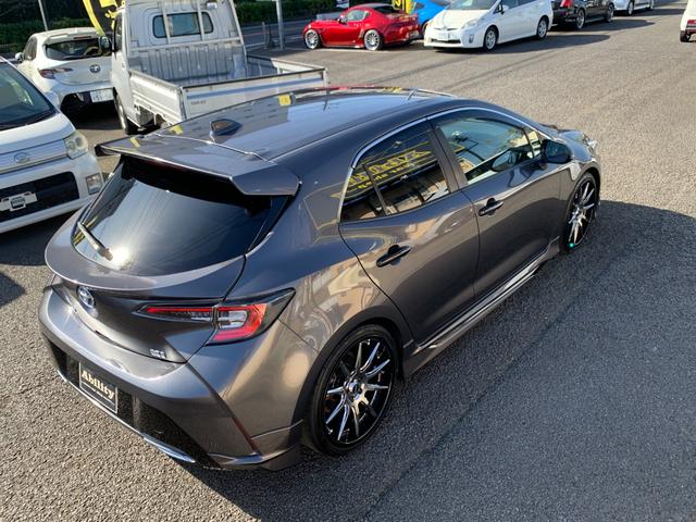 カローラスポーツ ハイブリッドＧ　スタイルパッケージ　モデリスタエアロ☆社外ゲートスポイラー＆リアスポイラー☆マーベリック１９インチＡＷ☆ＨＫＳ車高調☆ＬＥＤヘッドライト☆ＢＳＭ☆純正ナビ／ＢＴオーディオ／バックカメラ☆（6枚目）