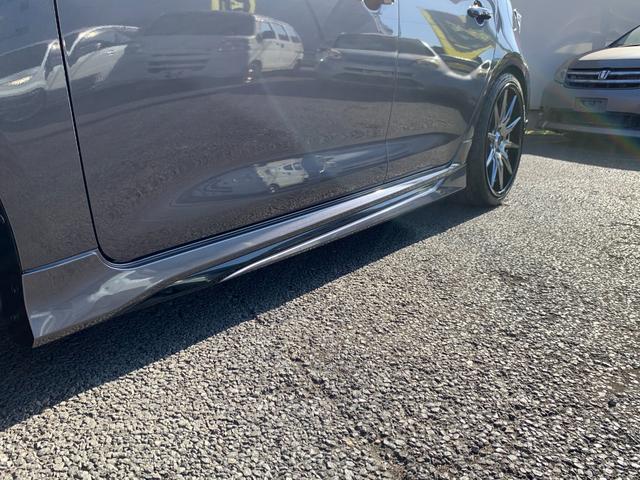 カローラスポーツ ハイブリッドＧ　スタイルパッケージ　モデリスタエアロ☆社外ゲートスポイラー＆リアスポイラー☆マーベリック１９インチＡＷ☆ＨＫＳ車高調☆ＬＥＤヘッドライト☆ＢＳＭ☆純正ナビ／ＢＴオーディオ／バックカメラ☆（12枚目）