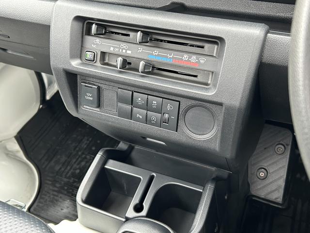 ハイゼットトラック スタンダード 板キー2本 純正ラジオ ラバーマット 保証 新車保証・まごころ保証 1年間・走行距離無制限付き(18枚目)