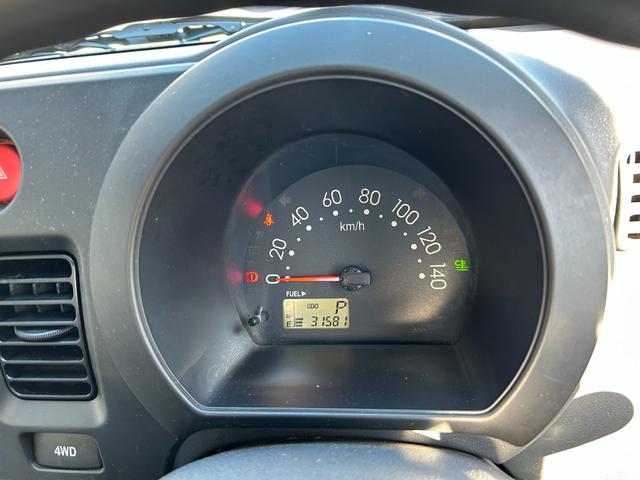 ハイゼットトラック エアコン・パワステ　スペシャル　純正ラジオ　バイザー　純正ラジオ、サイドバイザー、ラバーマット、マニュアルエアコン、（21枚目）