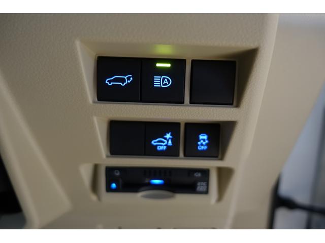 ランドクルーザー ＺＸ　モデリスタエアロ　リアエンター　クールＢＯＸ　空気圧センサー　パノラミックＭ　ＪＢＬ　ルーフレール　リア電動デフロック　ＳＲ　寒冷地仕様　バックフォグ　パワーバックドア　ＥＴＣ２．０　エアーシート（30枚目）