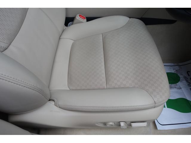 ランドクルーザー ZX リアエンター クールBOX 空気圧センサー 寒冷地仕様 バックフォグ ETC2.0 JBL リア電動デフロック SR パノラミックM ルーフレール パワーバックドア トノカバー(38枚目)