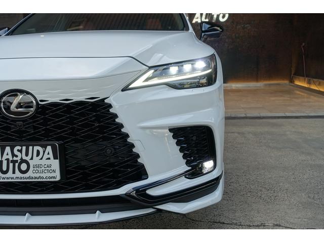 ＲＸ ＲＸ５００ｈ　Ｆスポーツパフォーマンス　マクレビ　パノラマＲ　ＴＲＤエアロ＆マフラー　オレンジキャリパー　置くだけ充電　デジタルＭ　パノラミックＭ　ＡＣ１００Ｖ１５００Ｗ　ステリングＨ　２列目エアーシート＆オート格納　Ｐバックドア　ＥＴＣ（22枚目）