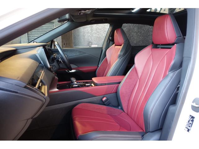 ＲＸ ＲＸ５００ｈ　Ｆスポーツパフォーマンス　マクレビ　パノラマＲ　ＴＲＤエアロ＆マフラー　オレンジキャリパー　置くだけ充電　デジタルＭ　パノラミックＭ　ＡＣ１００Ｖ１５００Ｗ　ステリングＨ　２列目エアーシート＆オート格納　Ｐバックドア　ＥＴＣ（47枚目）