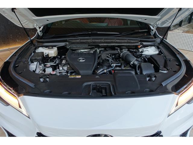 ＲＸ ＲＸ５００ｈ　Ｆスポーツパフォーマンス　マクレビ　パノラマＲ　ＴＲＤエアロ＆マフラー　オレンジキャリパー　置くだけ充電　デジタルＭ　パノラミックＭ　ＡＣ１００Ｖ１５００Ｗ　ステリングＨ　２列目エアーシート＆オート格納　Ｐバックドア　ＥＴＣ（60枚目）