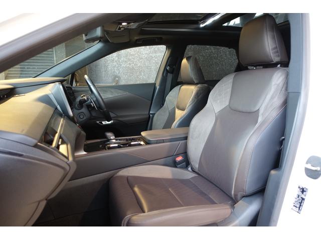 RX RX450h+ バージョンL パノラマルーフ マークレビンソン 輻射ヒーター 寒冷地仕様 ルーフレール デジタルM 後席オート格納シート エアーシート 置くだけ充電 AC100V1500W ビルドインETC2.0(54枚目)