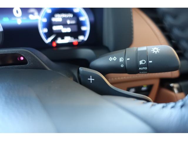 ヴェルファイアハイブリッド エグゼクティブラウンジ　デジタルＭ　リアエンター　ＪＢＬ　置くだけ充電　パノラミックＭ　トヨタチームメイト　ＳＲ　エアーシート　ＡＣ１００Ｖ１５００Ｗ　ステアリングＨ　ＨＤＭＩ　ＢＳＭ　ＥＴＣ２．０　ＨＵＤ（31枚目）