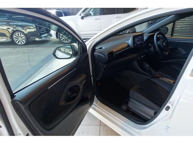 ヤリス ハイブリッドX バックカメラ ビルドインETC USB ブルートゥース LTA RSA レーダークルーズ(25枚目)