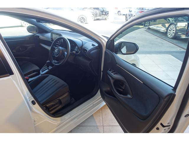 ヤリス ハイブリッドX バックカメラ ビルドインETC USB ブルートゥース LTA RSA レーダークルーズ(26枚目)