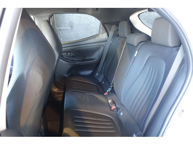 ヤリス ハイブリッドX バックカメラ ビルドインETC USB ブルートゥース LTA RSA レーダークルーズ(40枚目)