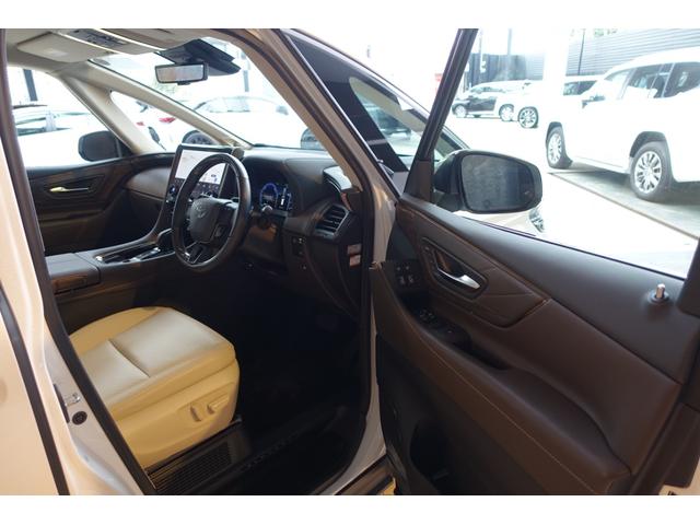 アルファードハイブリッド エグゼクティブラウンジ　リアシートエンターテイメント＆ＪＢＬサウンド　トヨタチームメイト　ベージュ革　ＯＰＤＶＤデッキ　ＯＰユニバーサルステップ　ＯＰ寒冷地仕様＆バックフォグランプ　ＯＰ１９ＡＷ　ＯＰガーニッシュ（74枚目）