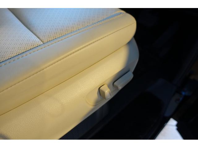 アルファードハイブリッド エグゼクティブラウンジ OPカーテン DVDデッキ JBL パノラミックM リアエンターテイメント AC100V1500W HDMI ETC2.0 SR トヨタチームメイト 置くだけ充電 3電ドア BSM(23枚目)