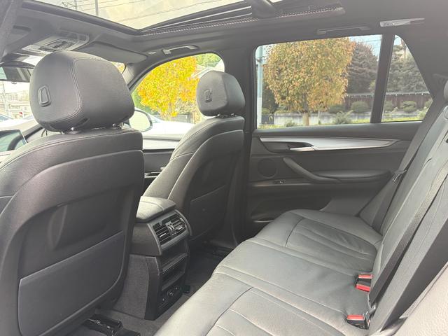 X5 xDrive 35d Mスポーツ セレクトPKG PSR OP20AW 黒革 Dアシストプラス ACC Bカメ PDC トップビュー 前後シートヒーター コンフォートアクセス ソフトクローズドア パワーバックドア キセノン 専用エクステリア 禁煙 弊社買取(10枚目)