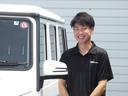 セールスアドバイザーの山村　亮太（ヤマムラ　リョウタ）と申します。お車のご購入からアフターサービスまでお客様にご満足頂けるよう誠心誠意頑張って参りますので、ご来店の際は是非私にお声かけ下さい！