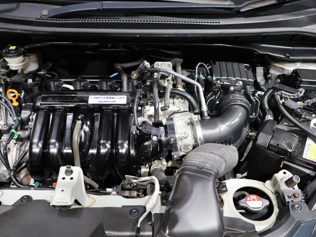 フィット 13G・Lパッケージ 禁煙車 スマートキー LEDヘッドライト LEDドアミラーウインカー 純正ナビ バックカメラ Bluetooth接続 ワンセグ ホンダスマートキー ETC VSA 盗難警報装置 1オ-ナ- Bカメ(17枚目)