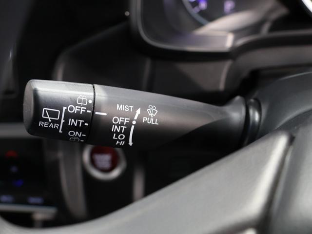 フィット 13G・Lパッケージ 禁煙車 スマートキー LEDヘッドライト LEDドアミラーウインカー 純正ナビ バックカメラ Bluetooth接続 ワンセグ ホンダスマートキー ETC VSA 盗難警報装置 1オ-ナ- Bカメ(30枚目)