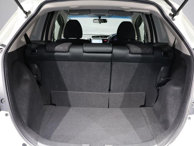 フィット 13G・Lパッケージ 禁煙車 スマートキー LEDヘッドライト LEDドアミラーウインカー 純正ナビ バックカメラ Bluetooth接続 ワンセグ ホンダスマートキー ETC VSA 盗難警報装置 1オ-ナ- Bカメ(54枚目)