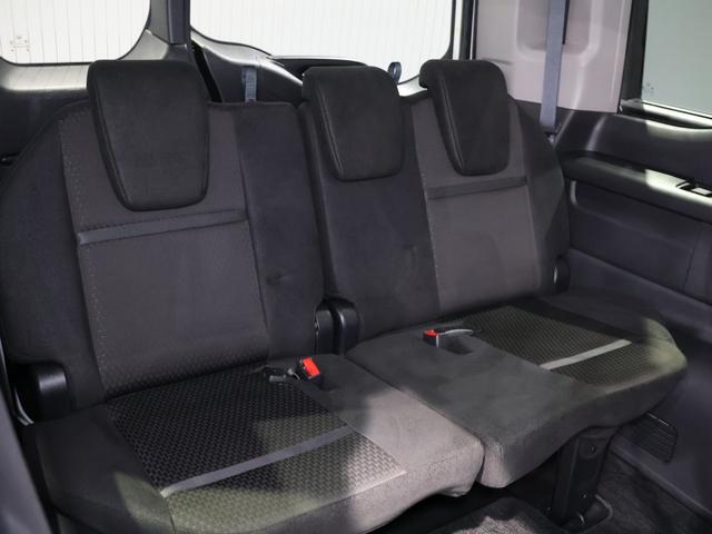 ステップワゴンスパーダ ｅ：ＨＥＶスパーダＧホンダセンシング　禁煙車　運転支援機能　衝突軽減ブレーキ　１０インチナビ　１１インチリア席モニター　バックカメラ　Ｂｌｕｅｔｏｏｔｈ接続　ＬＥＤヘッドライト　スマートキー　両側電動スライドドア　ドラレコ　ＬＥＤライト（63枚目）