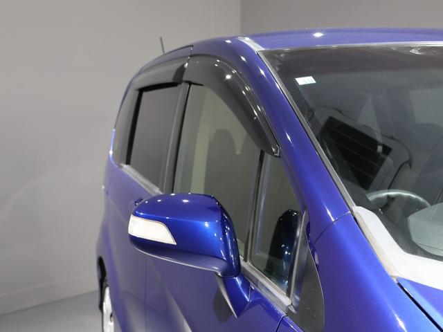 フリード Ｇジャストセレクション　禁煙車　ディスチャージヘッドライト　両側電動スライドドア　ホンダスマートキー　　イモビライザー　純正ナビ　バックカメラ　Ｂｌｕｅｔｏｏｔｈ接続　ワンセグ　　ＶＳＡ　ＥＴＣ　　ヒルスタート　Ｂモニター（10枚目）