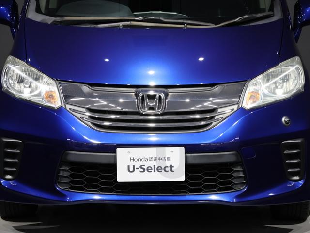 フリード Ｇジャストセレクション　禁煙車　ディスチャージヘッドライト　両側電動スライドドア　ホンダスマートキー　　イモビライザー　純正ナビ　バックカメラ　Ｂｌｕｅｔｏｏｔｈ接続　ワンセグ　　ＶＳＡ　ＥＴＣ　　ヒルスタート　Ｂモニター（13枚目）