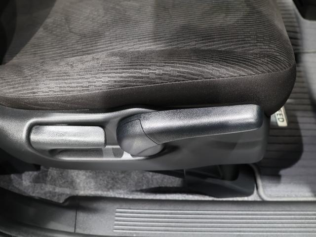 フリード Ｇジャストセレクション　禁煙車　ディスチャージヘッドライト　両側電動スライドドア　ホンダスマートキー　　イモビライザー　純正ナビ　バックカメラ　Ｂｌｕｅｔｏｏｔｈ接続　ワンセグ　　ＶＳＡ　ＥＴＣ　　ヒルスタート　Ｂモニター（22枚目）