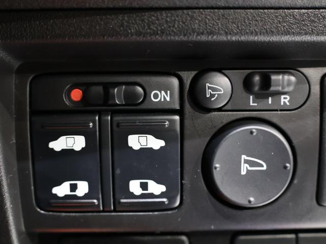 フリード Ｇジャストセレクション　禁煙車　ディスチャージヘッドライト　両側電動スライドドア　ホンダスマートキー　　イモビライザー　純正ナビ　バックカメラ　Ｂｌｕｅｔｏｏｔｈ接続　ワンセグ　　ＶＳＡ　ＥＴＣ　　ヒルスタート　Ｂモニター（30枚目）