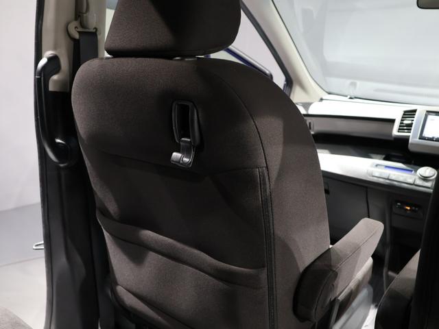 フリード Ｇジャストセレクション　禁煙車　ディスチャージヘッドライト　両側電動スライドドア　ホンダスマートキー　　イモビライザー　純正ナビ　バックカメラ　Ｂｌｕｅｔｏｏｔｈ接続　ワンセグ　　ＶＳＡ　ＥＴＣ　　ヒルスタート　Ｂモニター（48枚目）