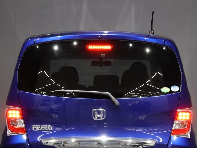 フリード Ｇジャストセレクション　禁煙車　ディスチャージヘッドライト　両側電動スライドドア　ホンダスマートキー　　イモビライザー　純正ナビ　バックカメラ　Ｂｌｕｅｔｏｏｔｈ接続　ワンセグ　　ＶＳＡ　ＥＴＣ　　ヒルスタート　Ｂモニター（60枚目）