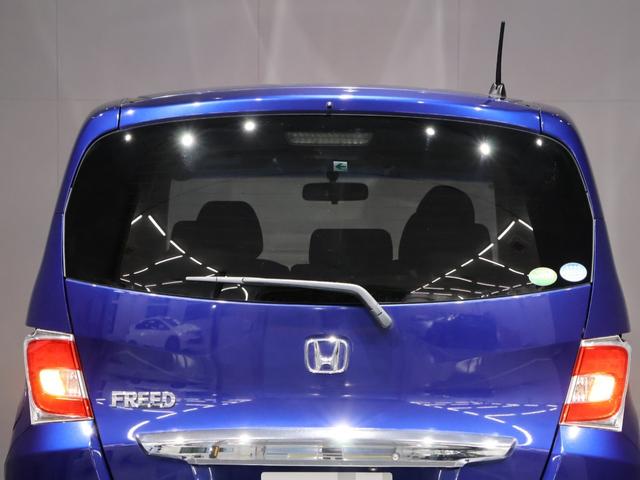 フリード Ｇジャストセレクション　禁煙車　ディスチャージヘッドライト　両側電動スライドドア　ホンダスマートキー　　イモビライザー　純正ナビ　バックカメラ　Ｂｌｕｅｔｏｏｔｈ接続　ワンセグ　　ＶＳＡ　ＥＴＣ　　ヒルスタート　Ｂモニター（61枚目）